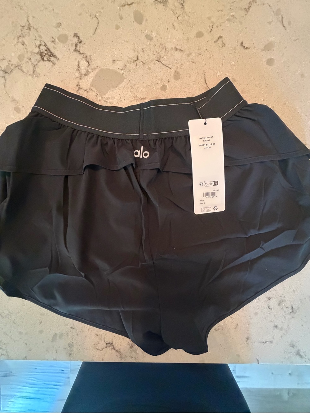 Alo Women's Black Running Athletic Shorts match point Medium - Picture 4 of 4